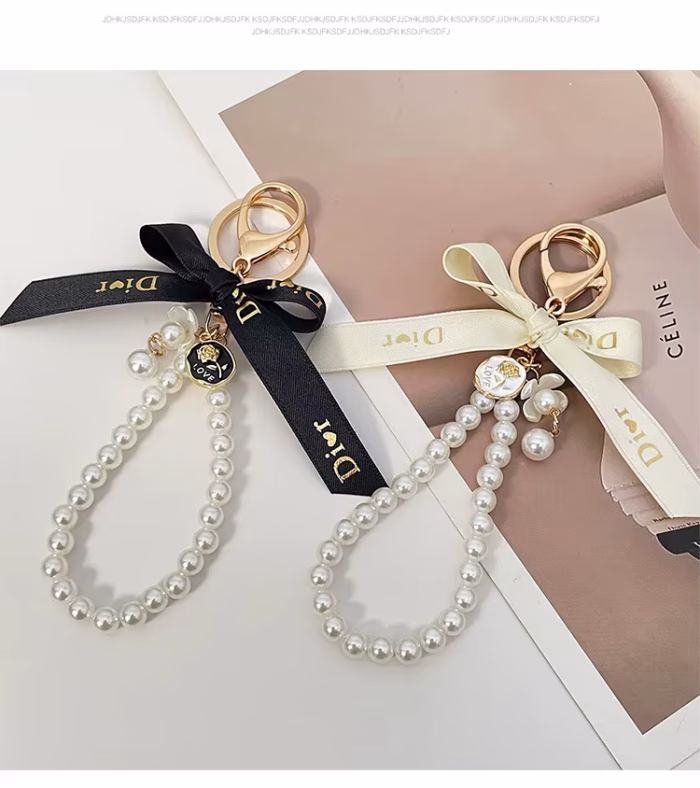 Imitation Pearl Keychain luxury keychain